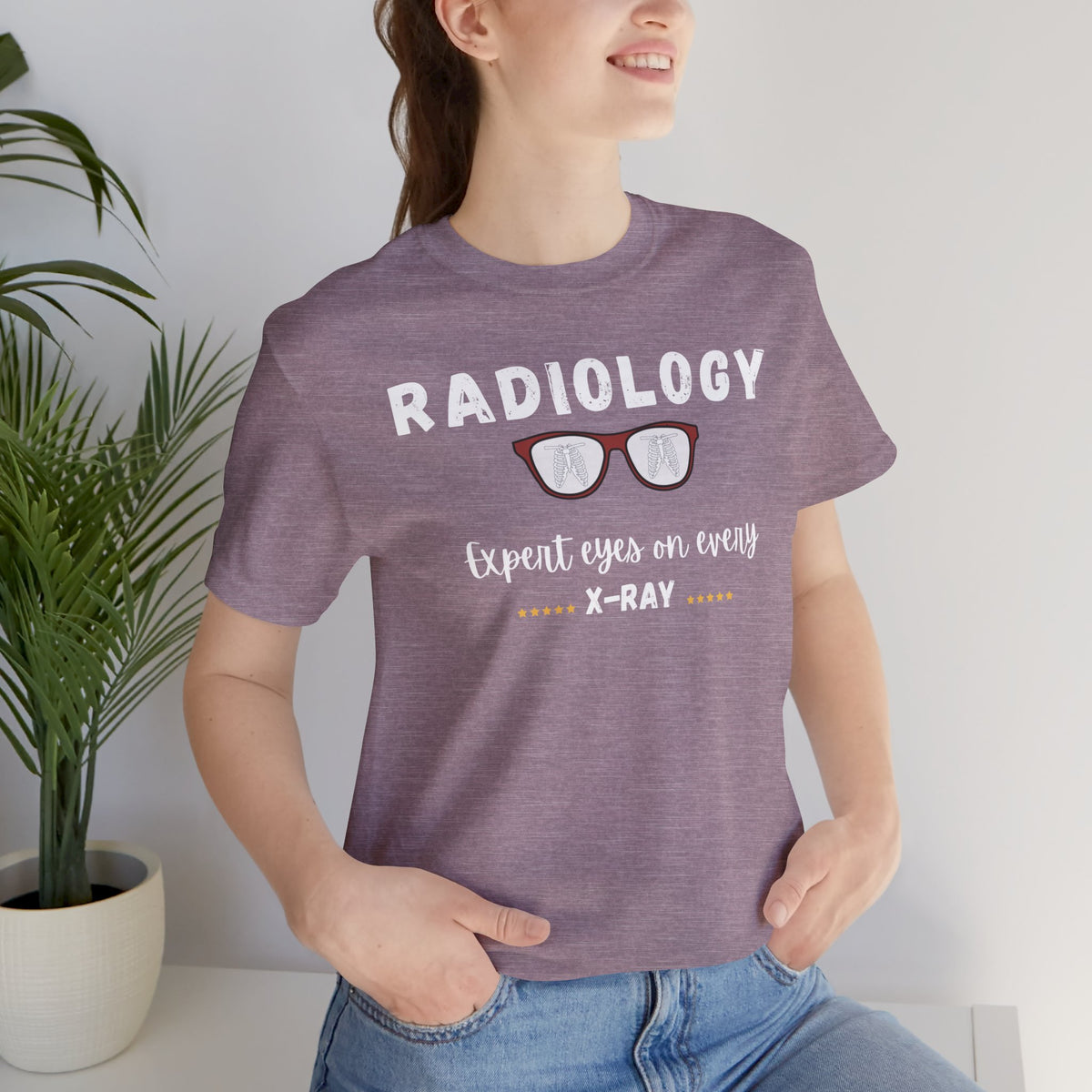 Expert eyes Radiology T-shirt